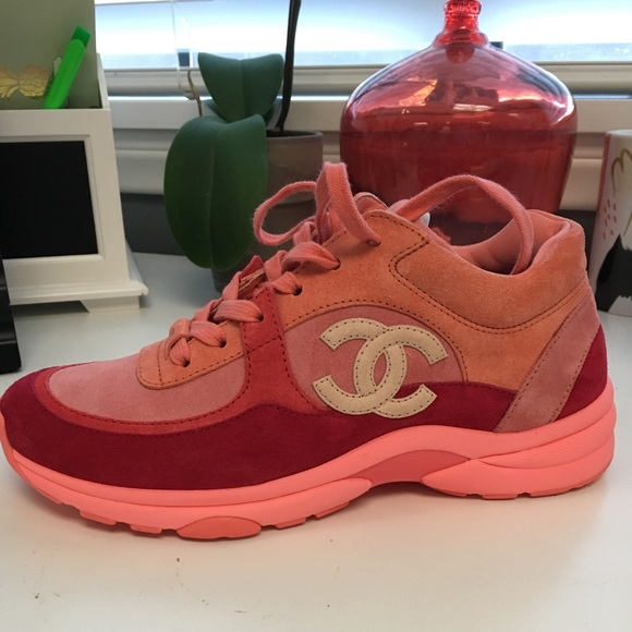 chanel coral sneakers